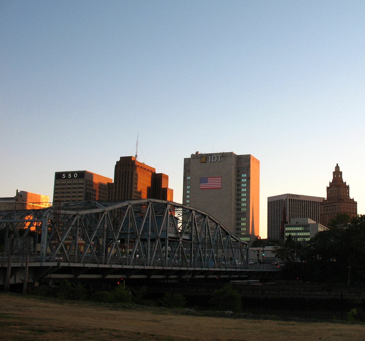 Newark, NJ - Archivo:NewarkNJ 7 2010.JPG - Wikipedia, la enciclopedia libre